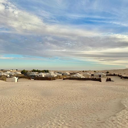 Luxury Camp Dunes Insolites Sabria 외부 사진