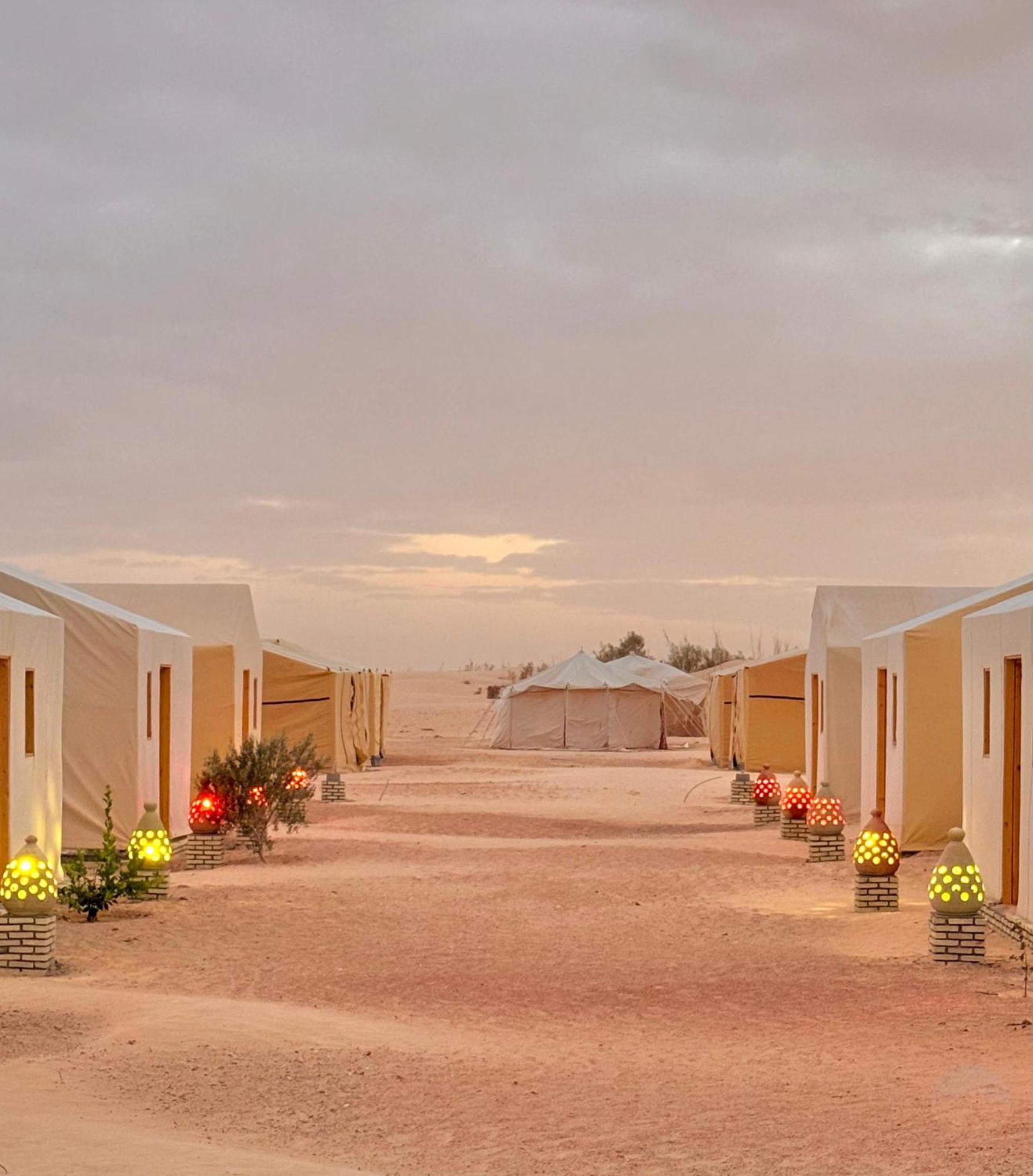 Luxury Camp Dunes Insolites Sabria 외부 사진