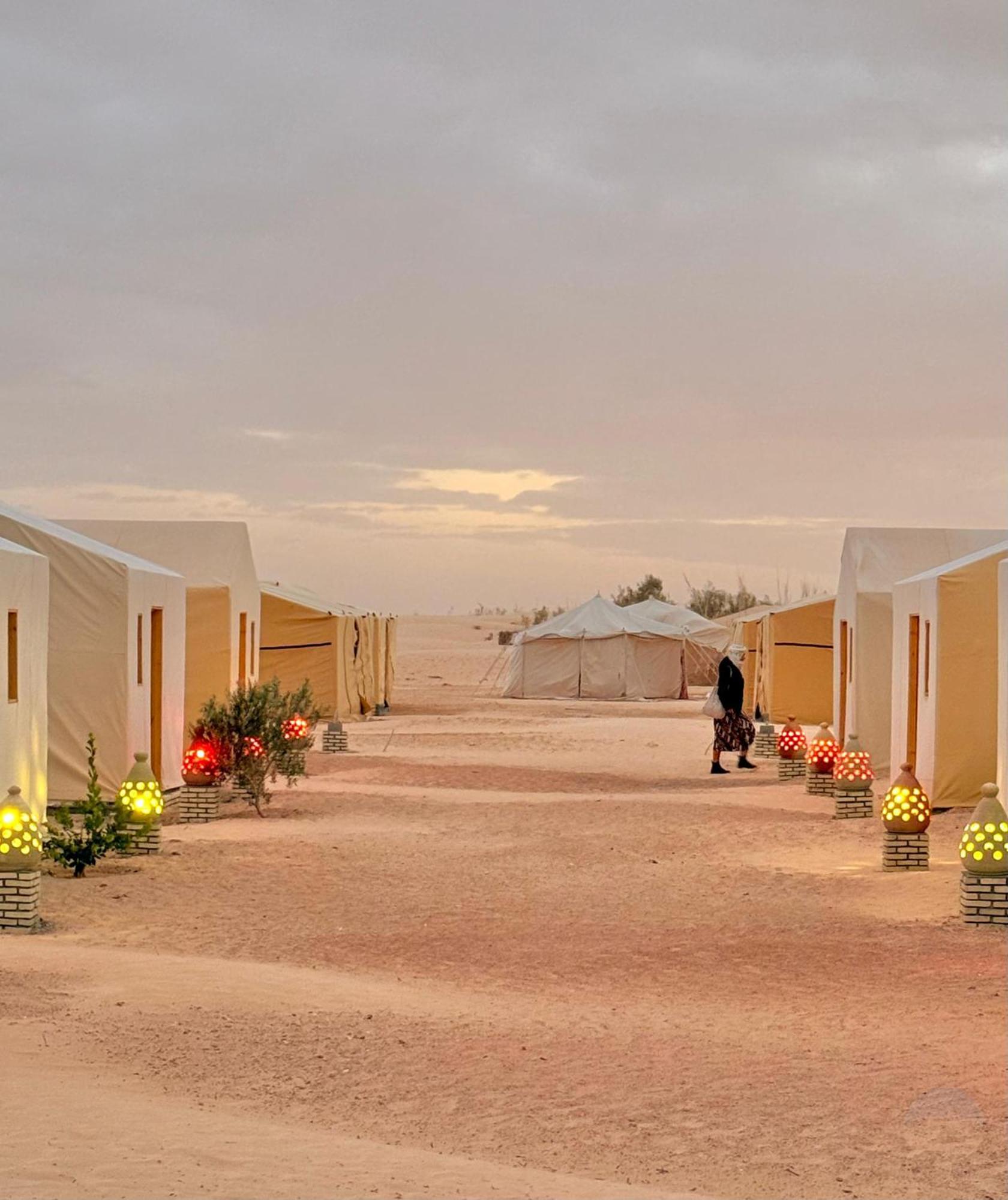 Luxury Camp Dunes Insolites Sabria 외부 사진